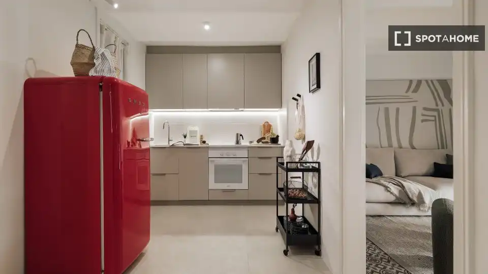 Küche von Wohnung zur Miete in Barcelona mit Klimaanlage, Heizung und Möbliert