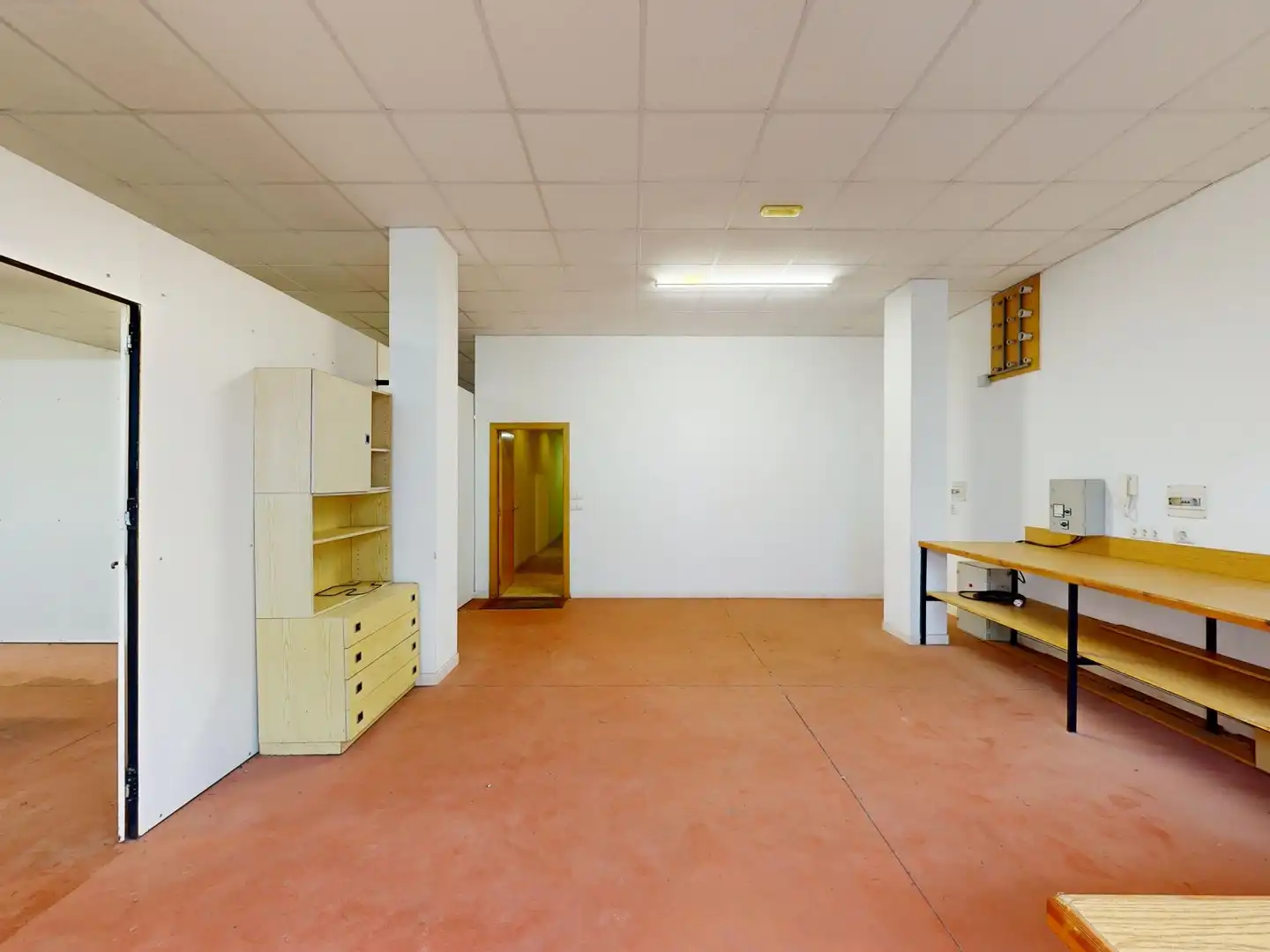 Commercial properties for rent in Burela