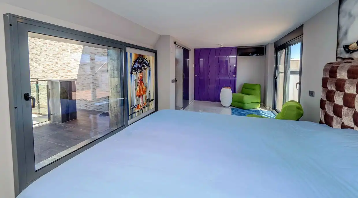 Bedroom of Attic for sale in Dénia  with Air Conditioner, Heating and Terrace