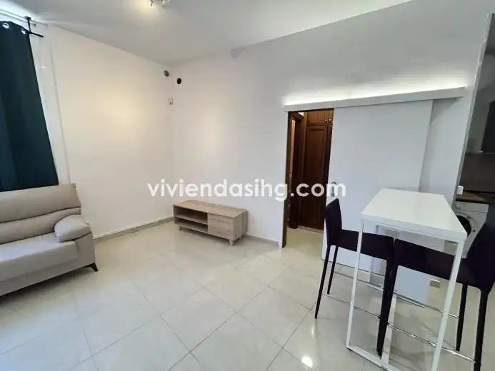 Sala de estar de Oficina en venta en Tacoronte con Trastero y Amueblado