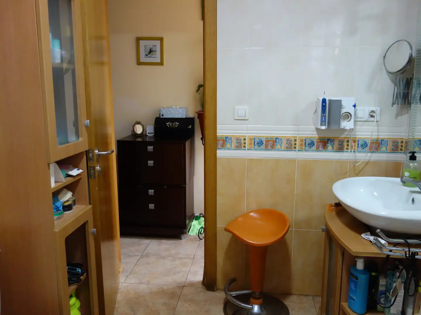 Bany de Casa adosada en venda en Almazora / Almassora amb Aire condicionat, Calefacció i Jardí privat