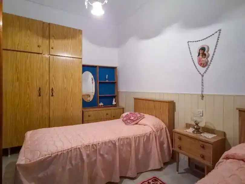 Dormitori de Pis en venda en Medellín amb Aire condicionat, Traster i Moblat