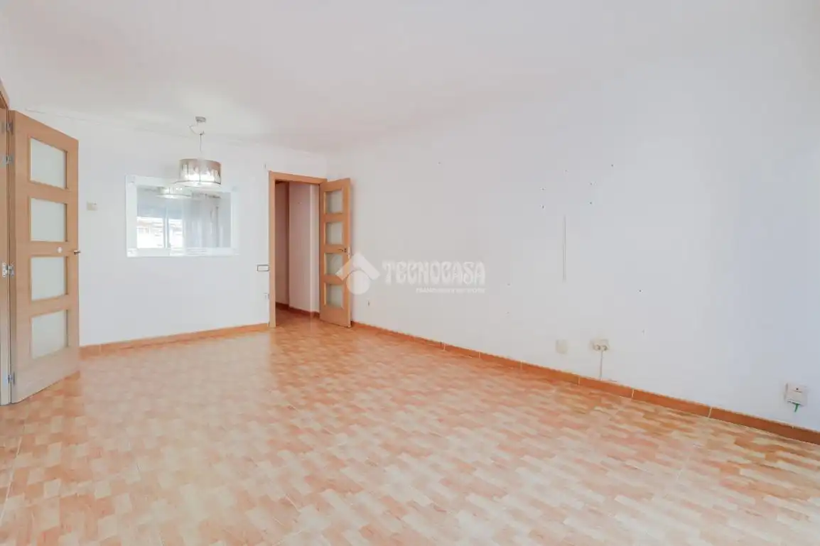 Sala de estar de Piso en venta en Rubí con Balcón