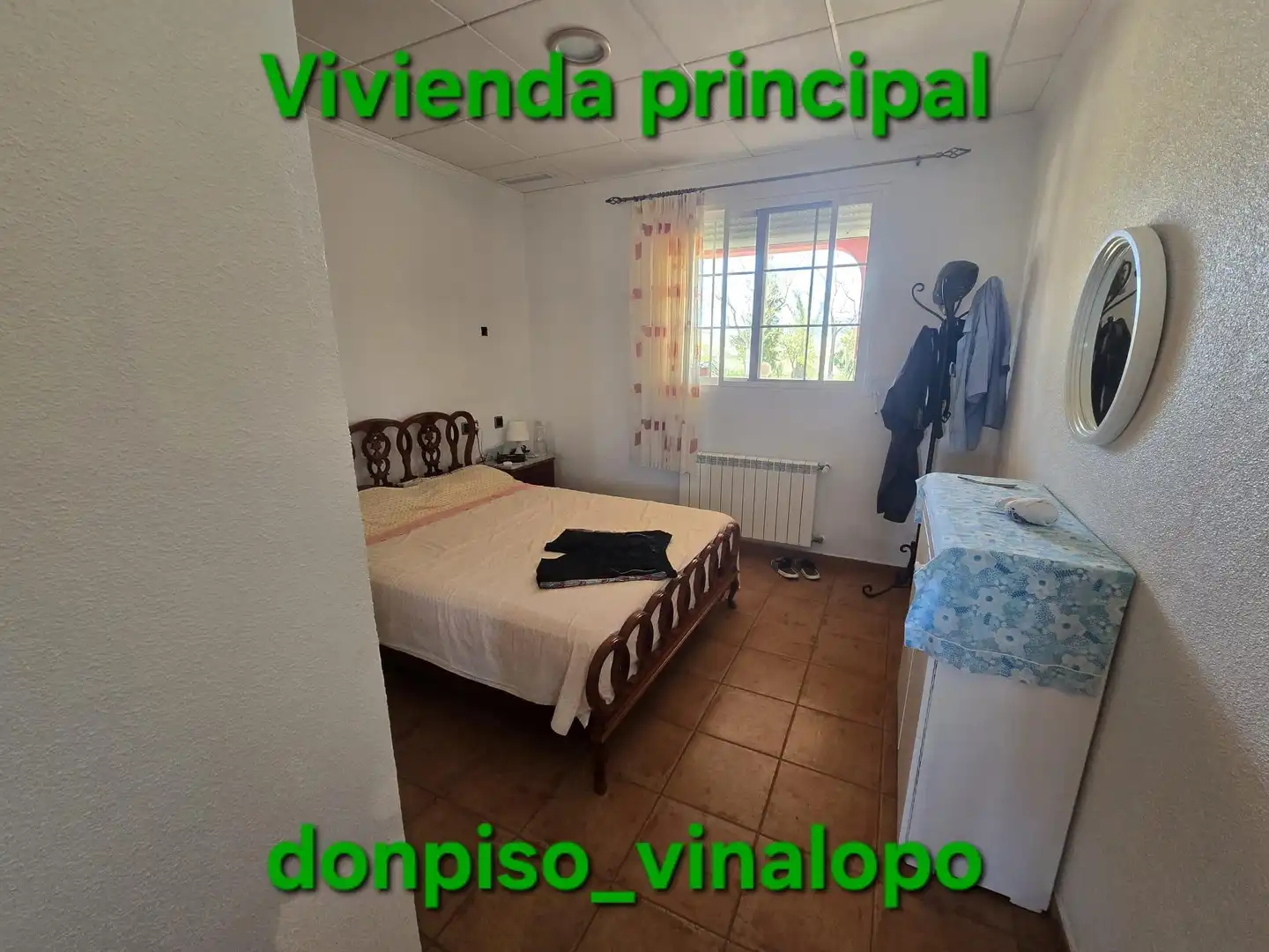 Dormitori de Finca rústica en venda en Elda amb Calefacció i Piscina