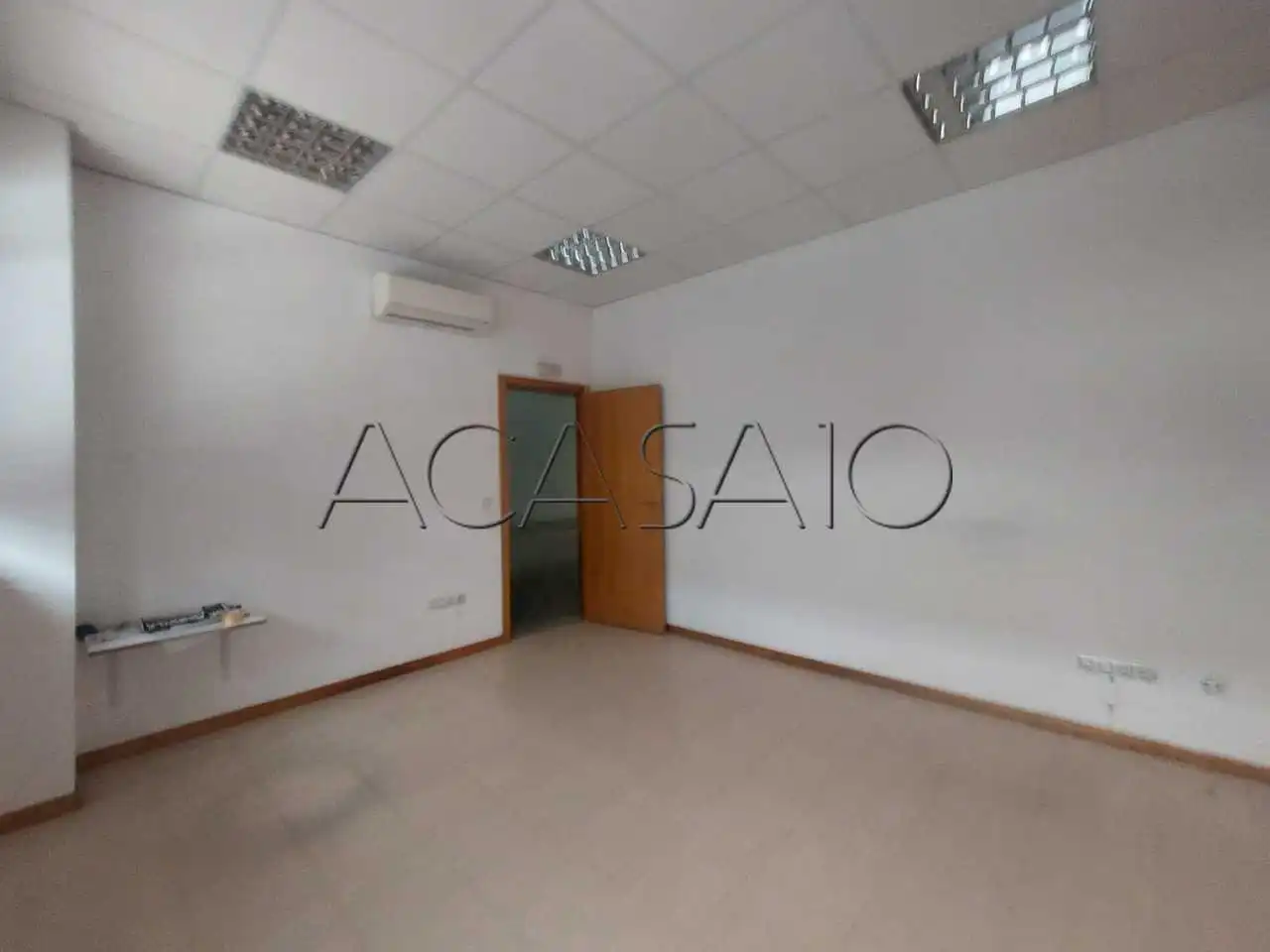 Nave industrial en venta en El Viso de San Juan