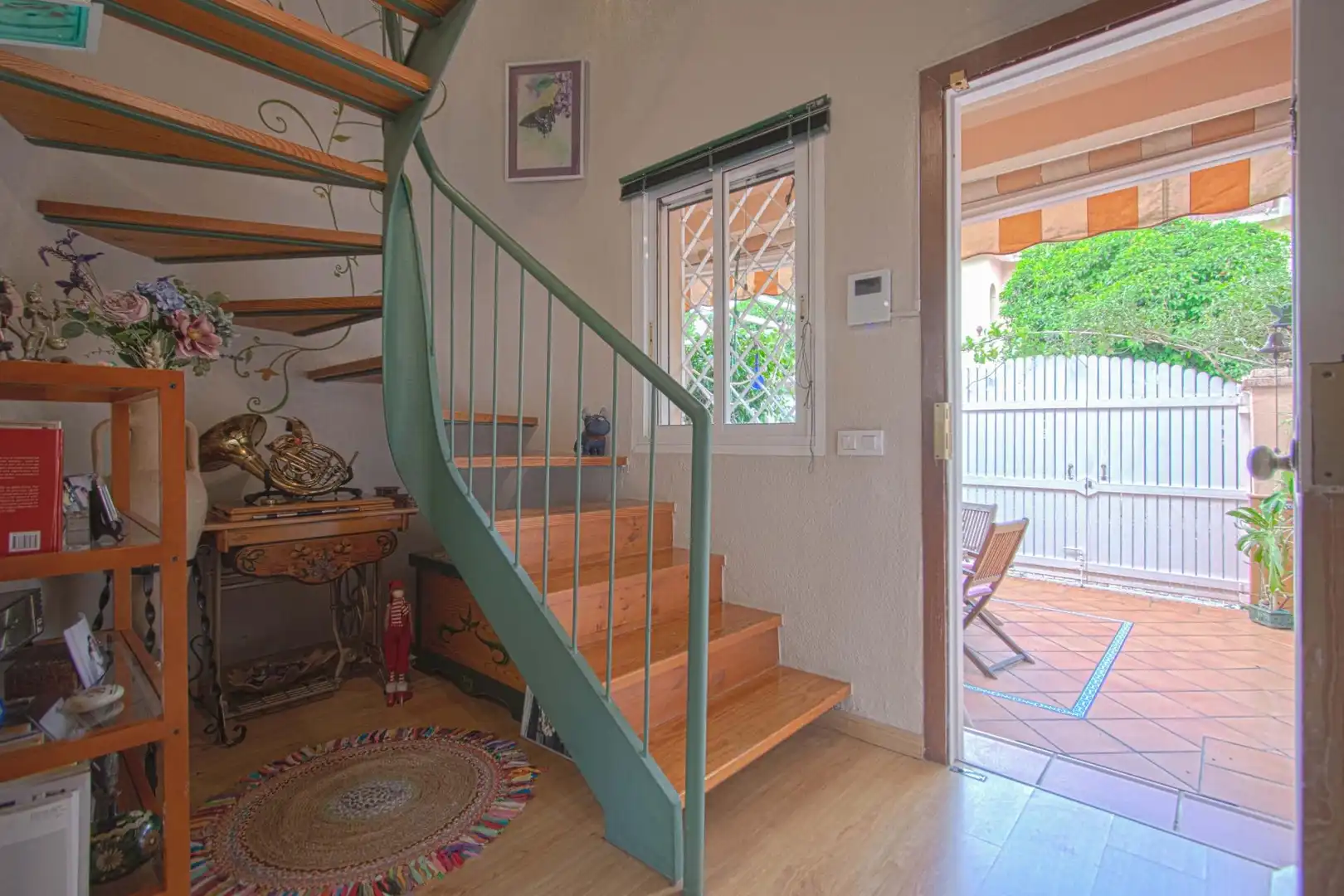 Detached homes for sale in Sevilla  with Storage room and Community pool