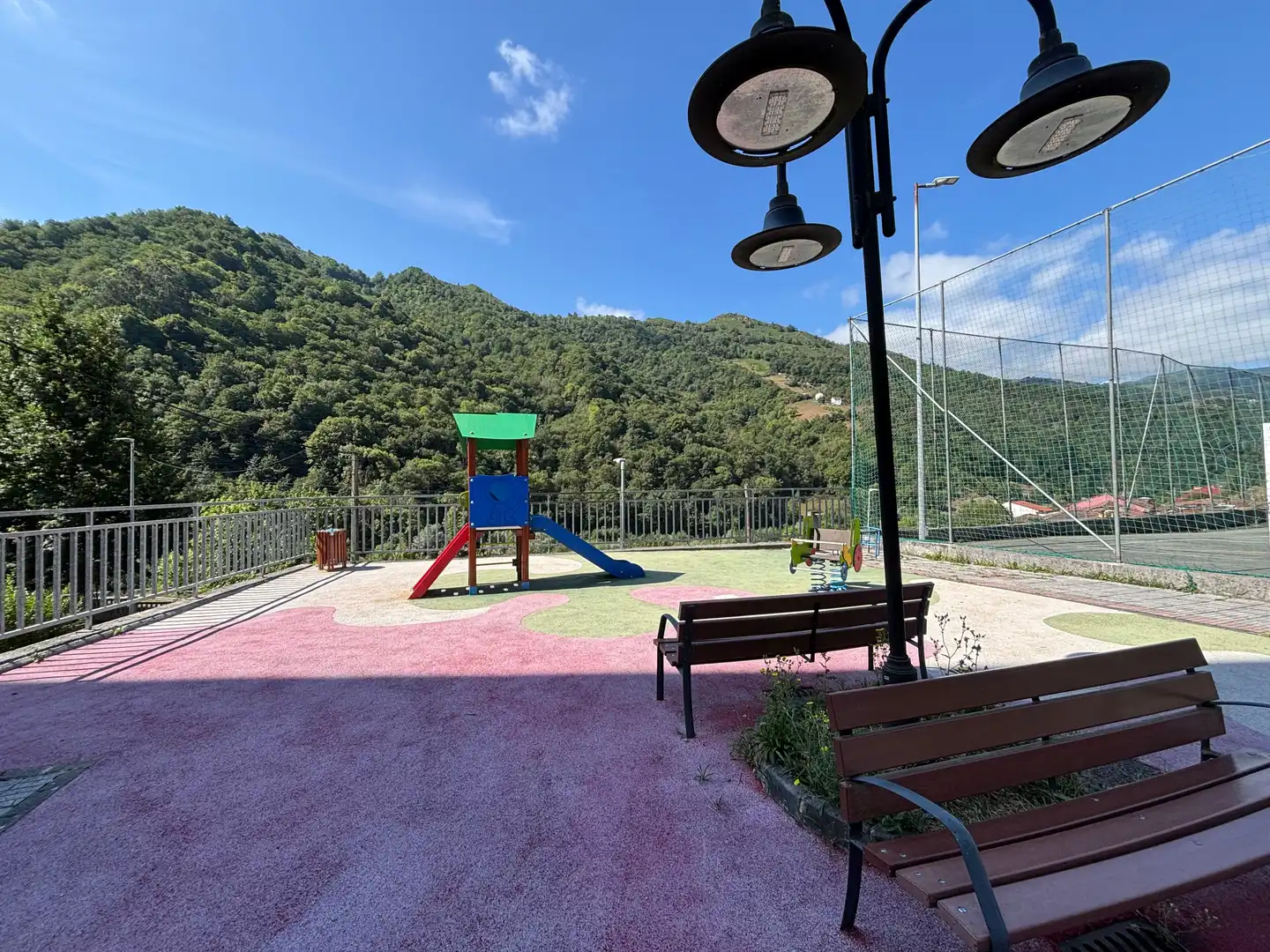 Terraza de Piso en venta en Aller con Trastero