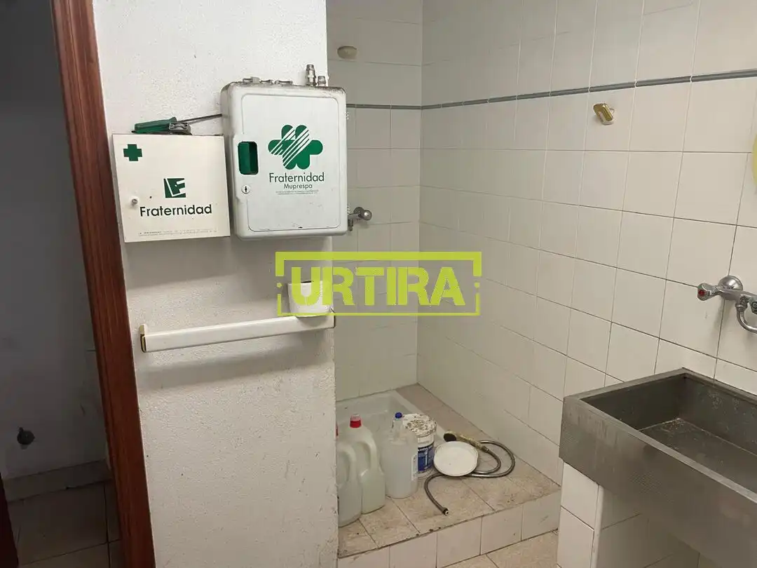 Baño de Nave industrial en venta en Urretxu