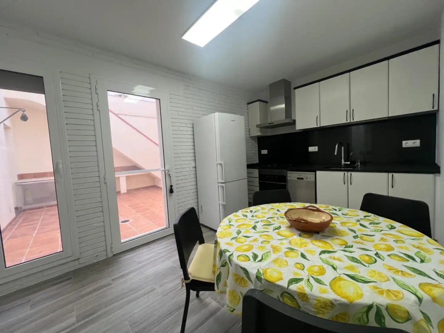 Houses for rent in Camarles