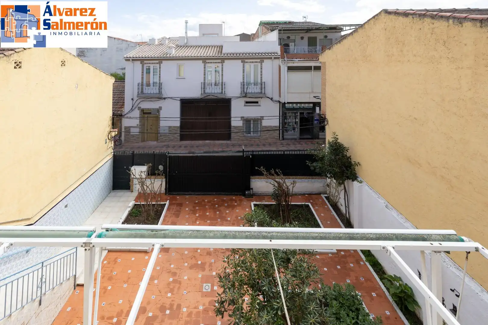 Garden of Houses for sale in Armilla  with Air Conditioner, Storage room and Balcony