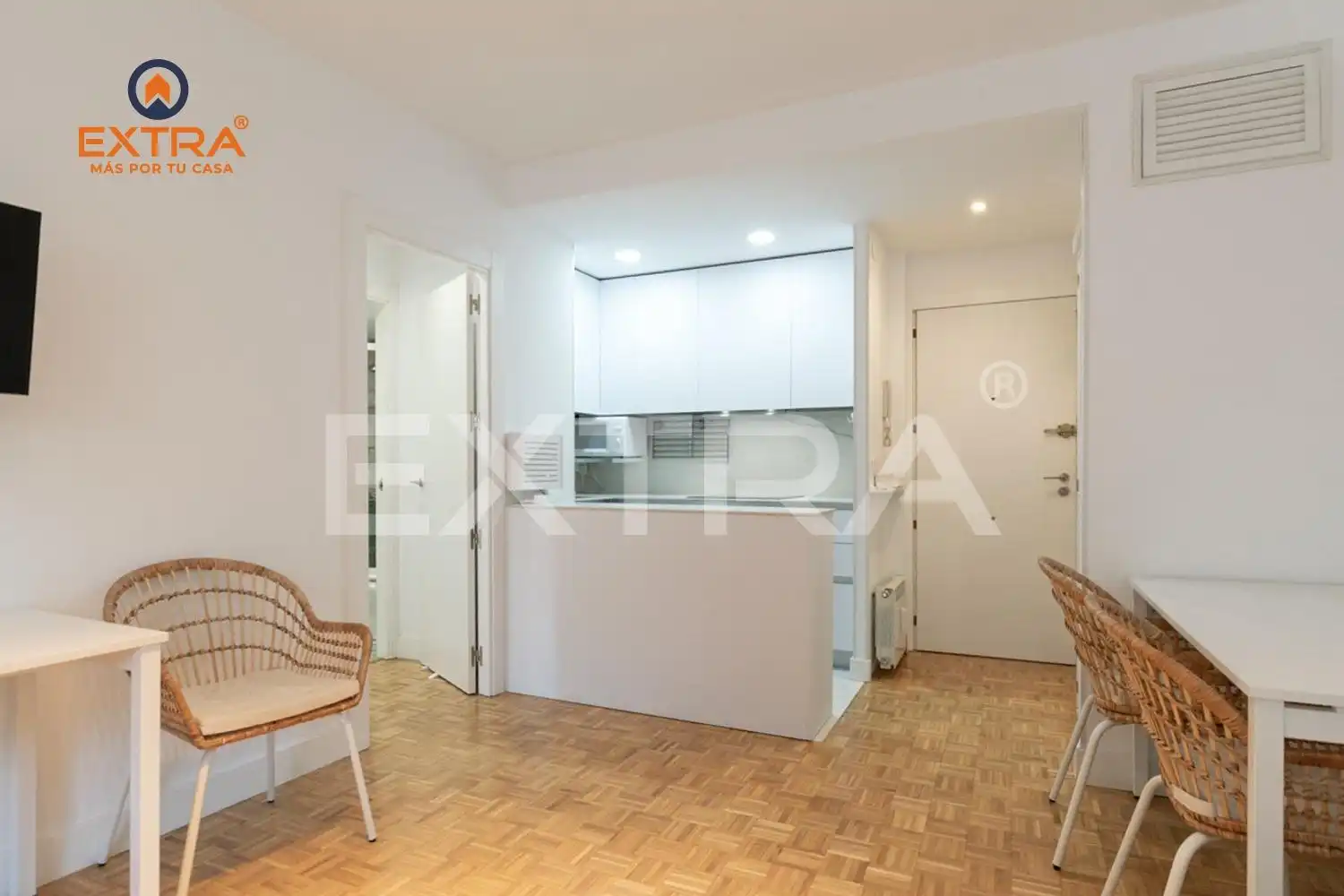 Habitación de Piso en venta en Madrid con Aire acondicionado, Calefacción y Jardín privado
