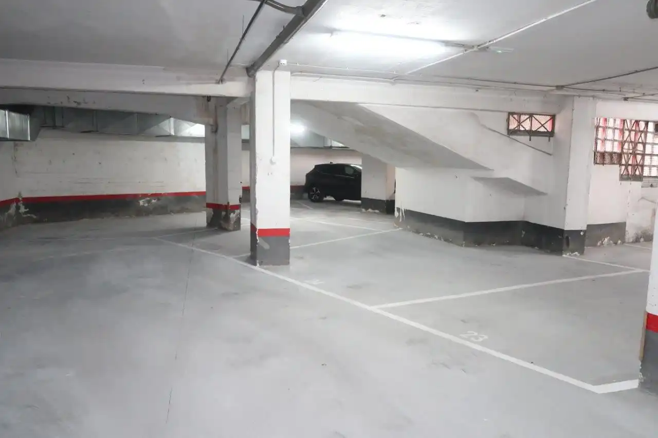 Aparcament de Garatge en venda en A Coruña Capital 