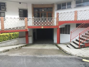 Local comercial en venda a Polanco - LAS VIÑAS 5