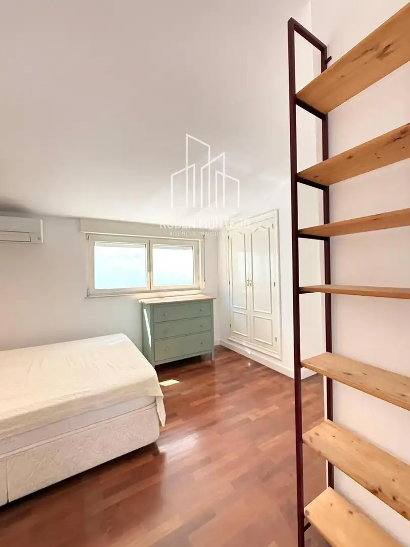 Bedroom of Attic for rent in Salamanca  with Air Conditioner, Heating and Terrace
