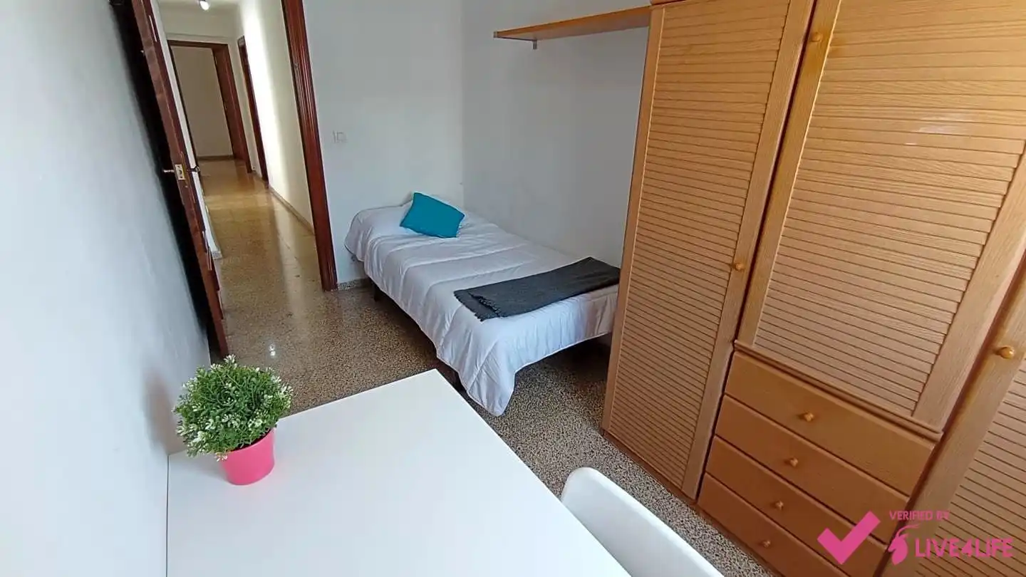 Apartament de lloguer a Del Serpis, La Bega Baixa - Plaza Xúquer