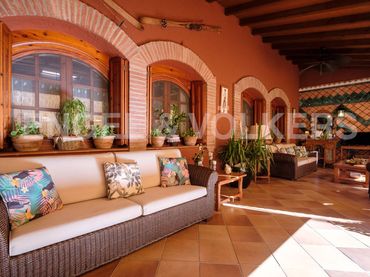 Chalet con piscina en venta en Carrer d'Urgell 45