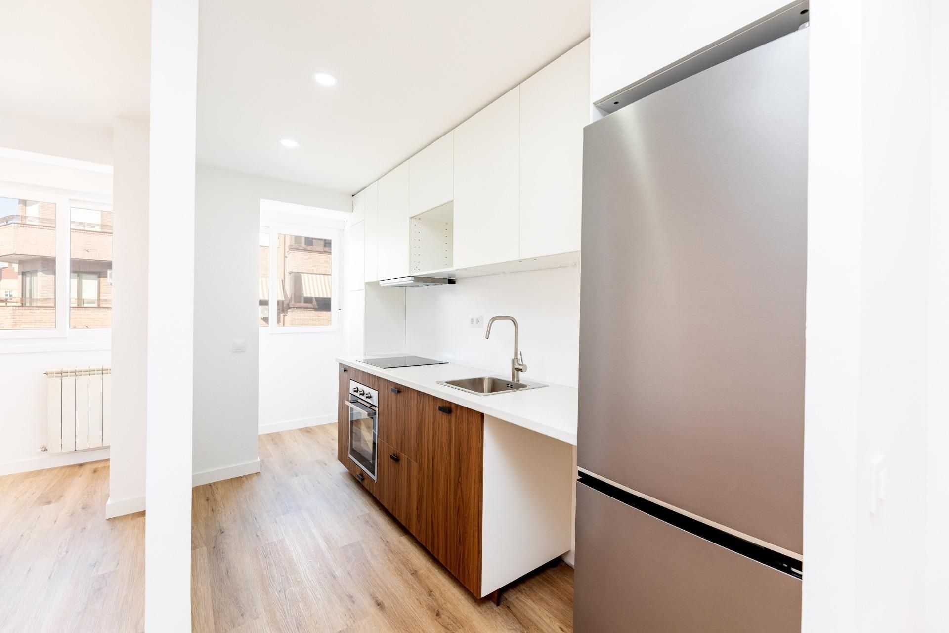 Kitchen of Flat for sale in  Madrid Capital  with Heating