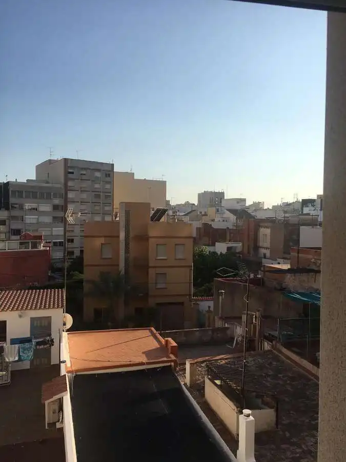 Vista exterior de Piso de alquiler en Vinaròs