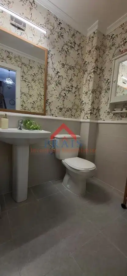 Baño de Casa adosada en venta en Utrera con Aire acondicionado y Trastero
