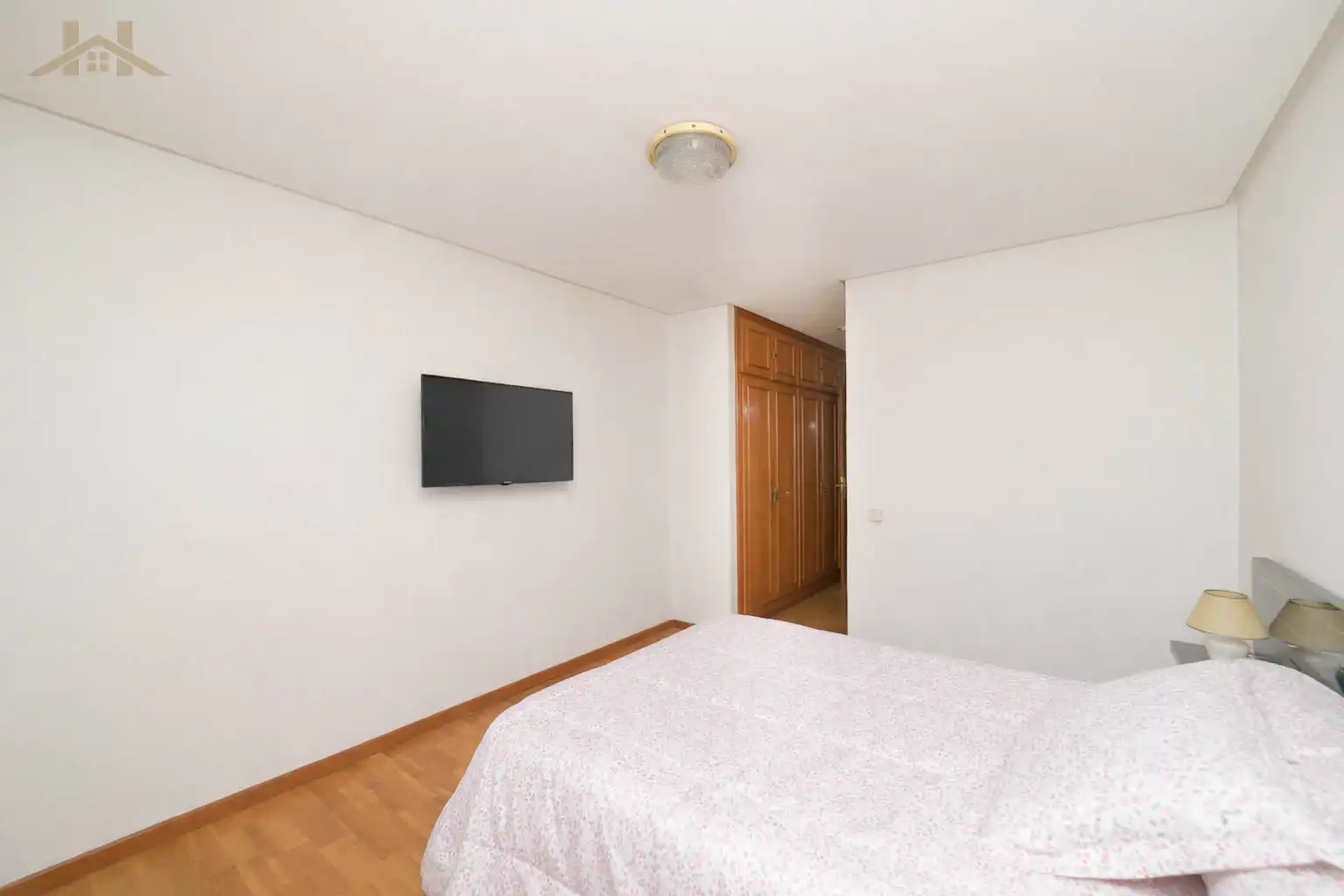 Habitación de Casa o chalet en venta en Villaviciosa de Odón con Aire acondicionado, Calefacción y Jardín privado