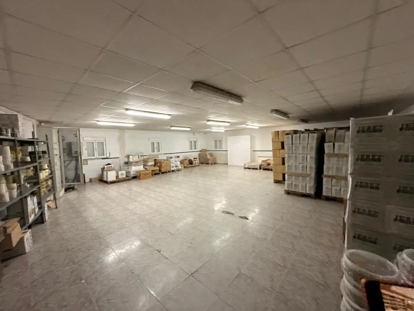 Nave industrial en venta en Olías del Rey