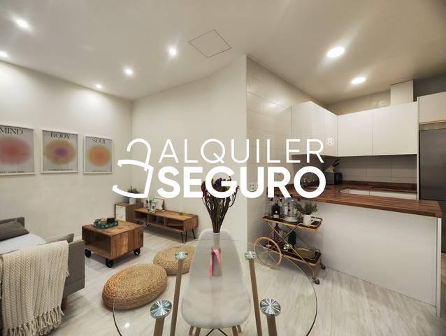 Piso en Alquiler en Cuesta de San Vicente en Argüelles