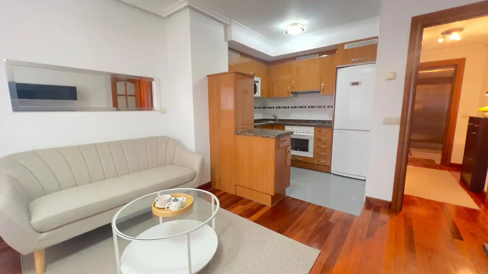 Kitchen of Flat for rent in Gijón   with Heating, Parquet flooring and Furnished