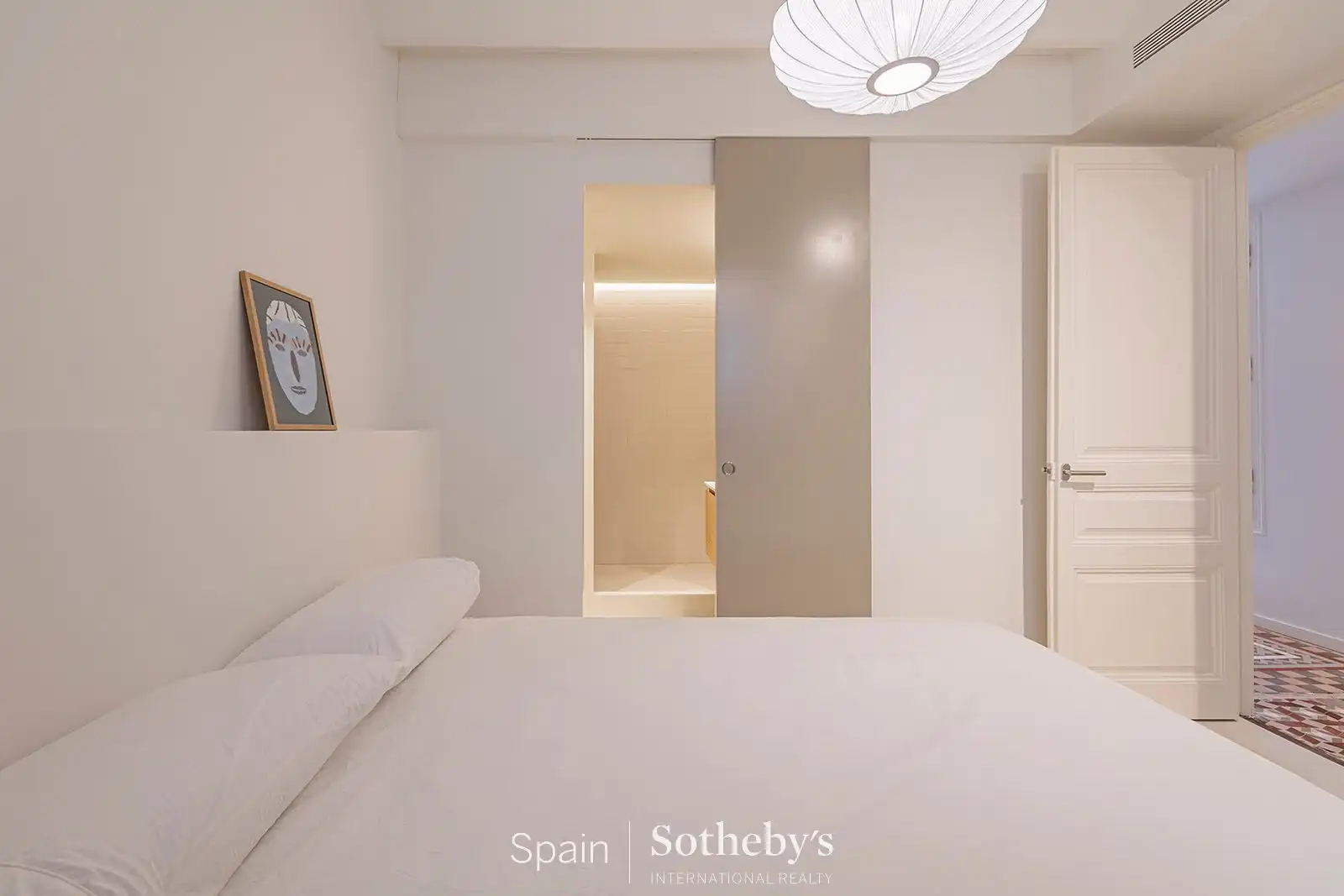Bedroom of Apartments for sale in Barcelona  with Air Conditioner and Heating