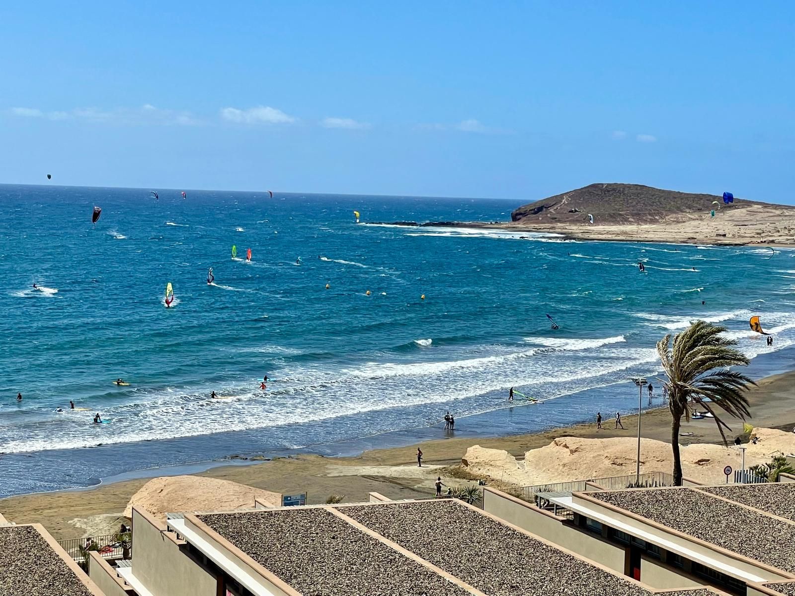 Exterior view of Duplex for sale in Granadilla de Abona  with Terrace, Furnished and Oven