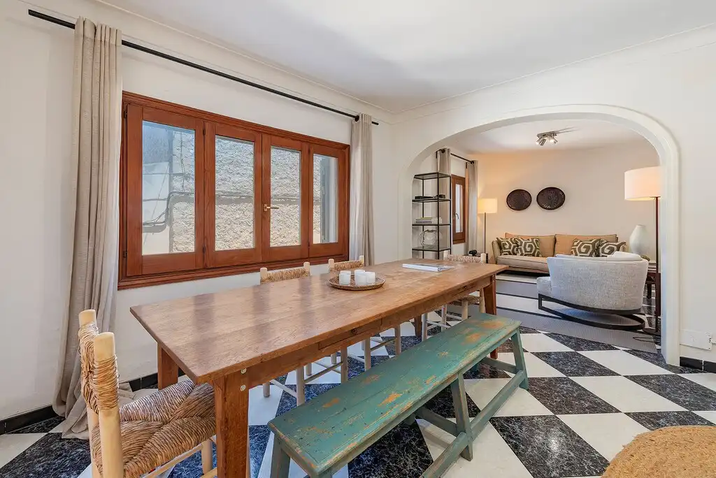 Comedor de Finca rústica en venta en Pollença con Aire acondicionado, Calefacción y Jardín privado