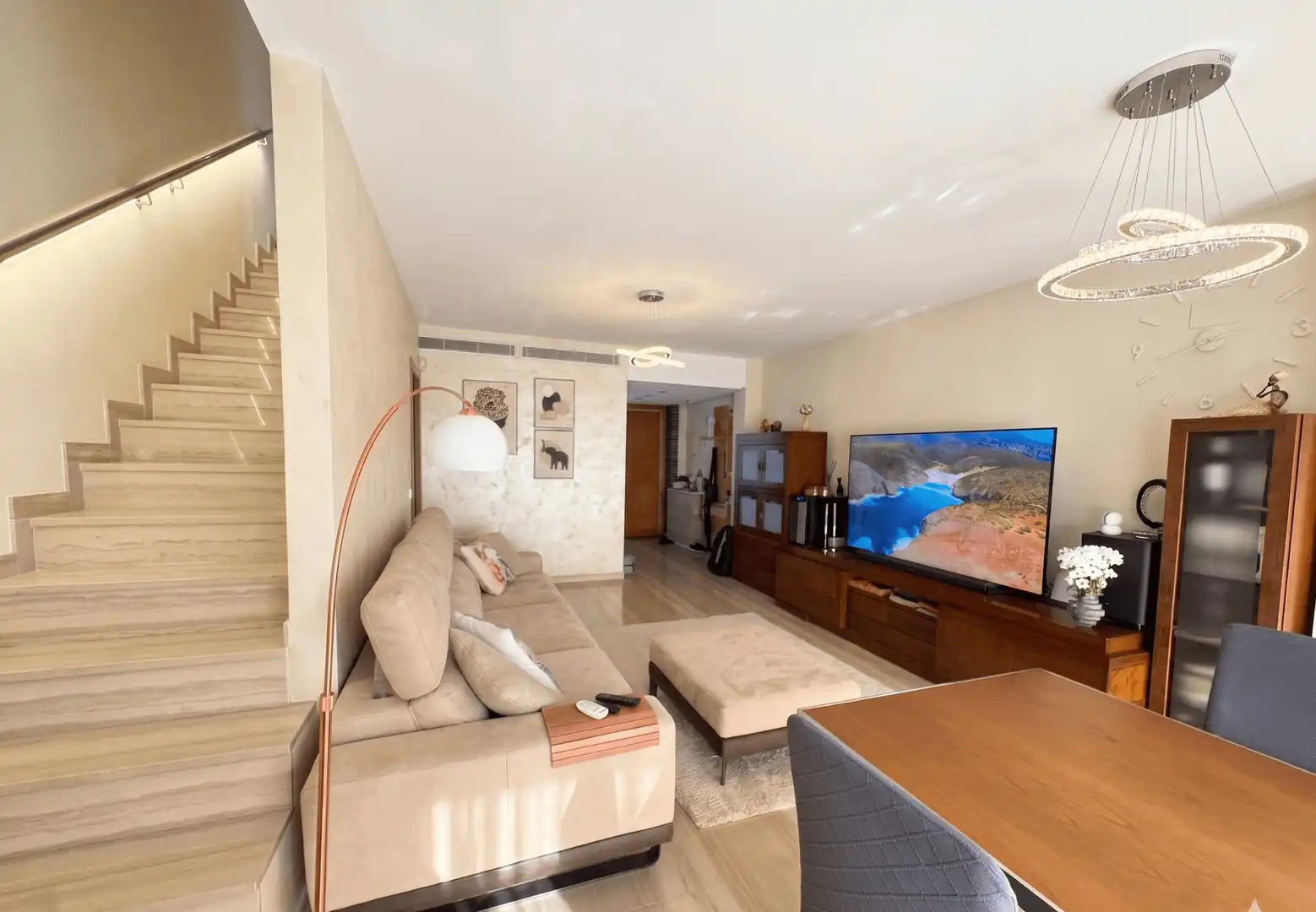 Sala de estar de Casa o chalet en venta en Chiva con Aire acondicionado, Calefacción y Jardín privado