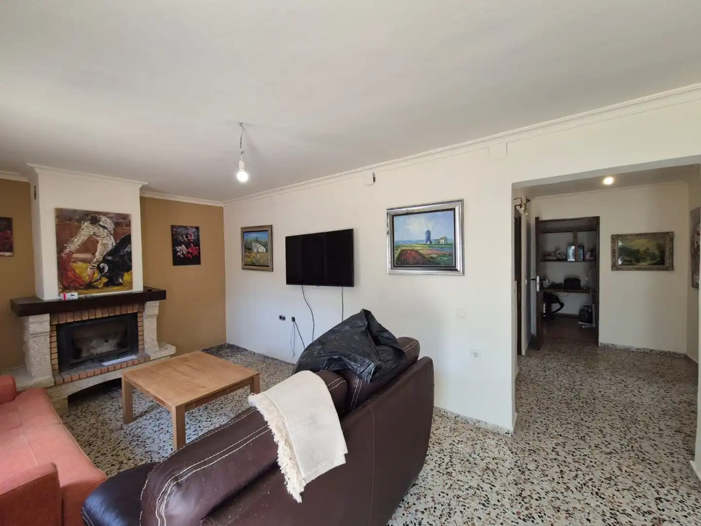 Sala de estar de Finca rústica en venta en Guaro con Calefacción, Terraza y Trastero