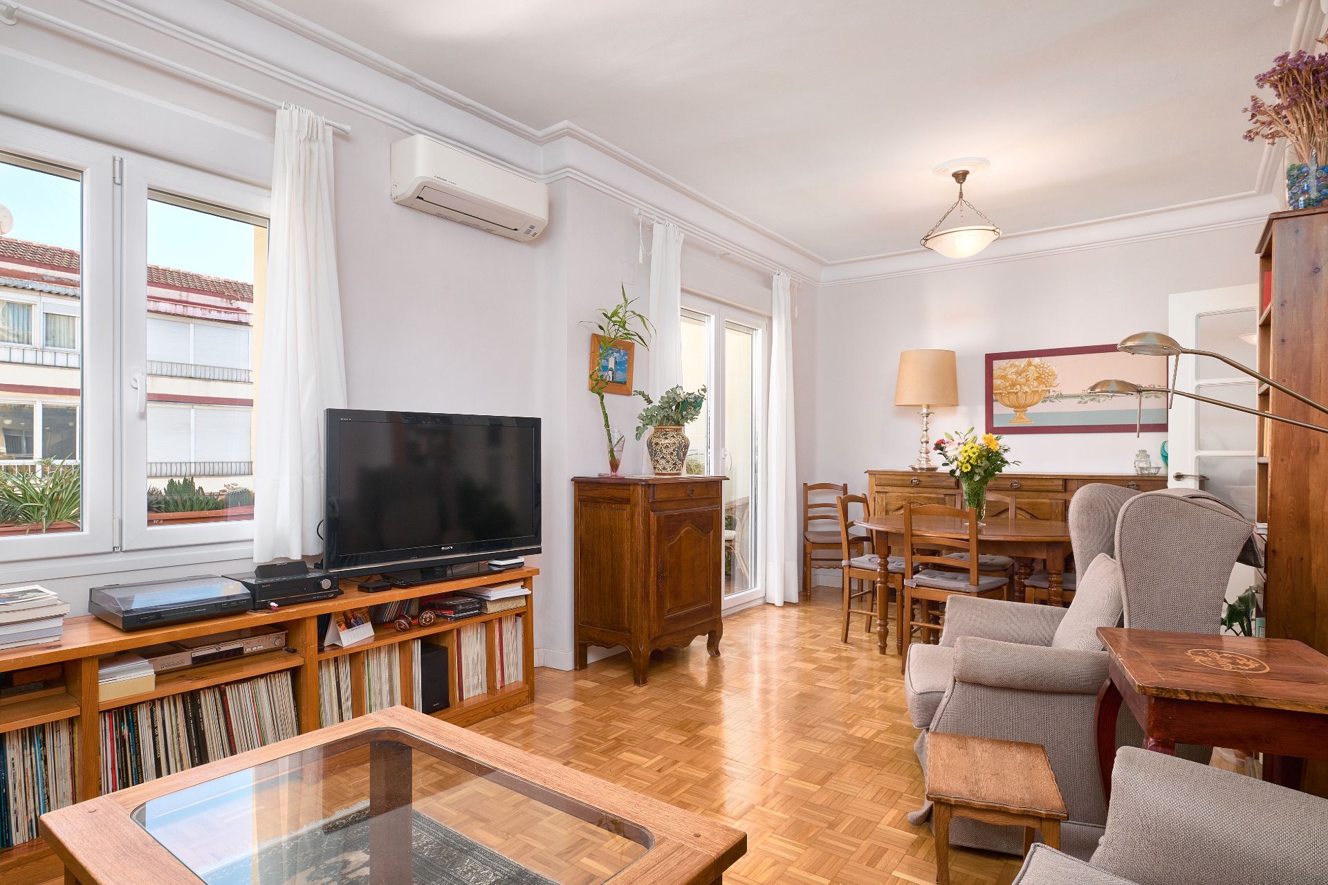 Sala de estar de Piso en venta en  Madrid Capital con Aire acondicionado, Calefacción y Terraza