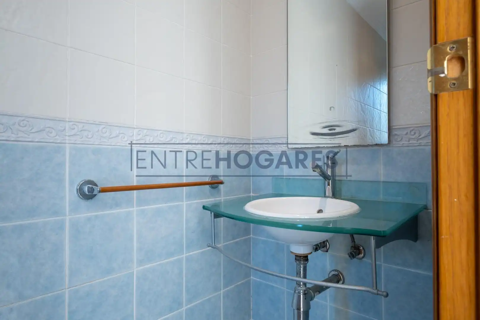 Badezimmer von Einfamilien-Reihenhaus zum Verkauf in Moncada