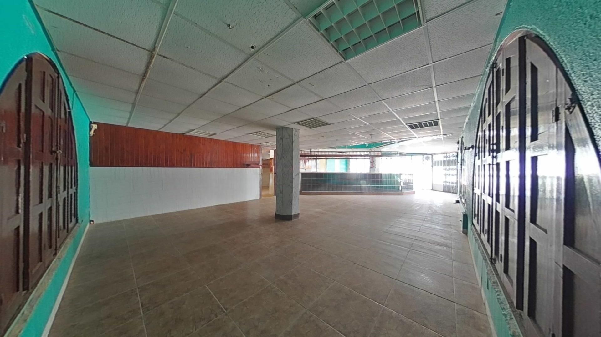Premises for sale in La Manga del Mar Menor