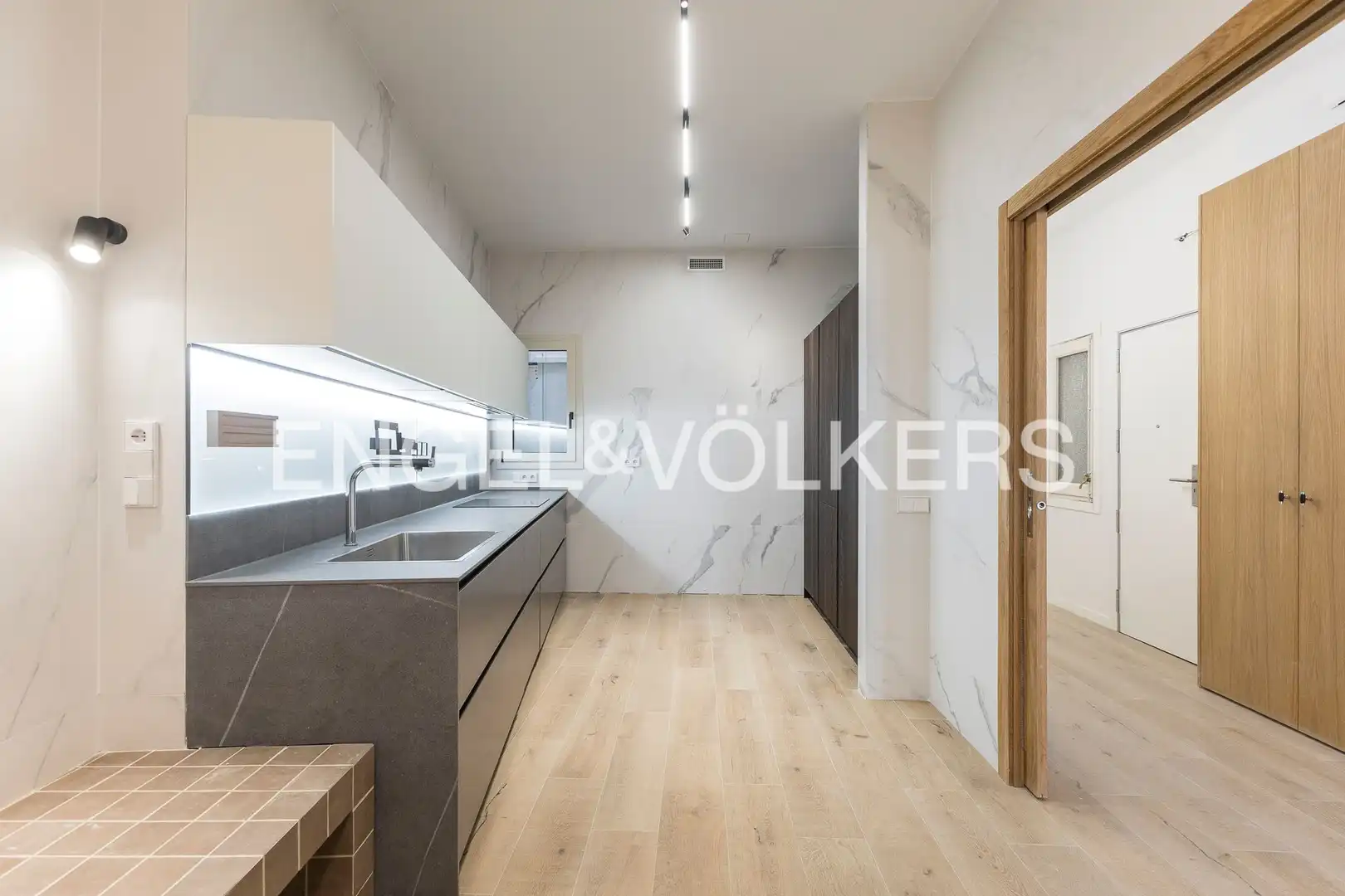 Cocina de Piso de alquiler en Barcelona con Aire acondicionado, Calefacción y Parquet