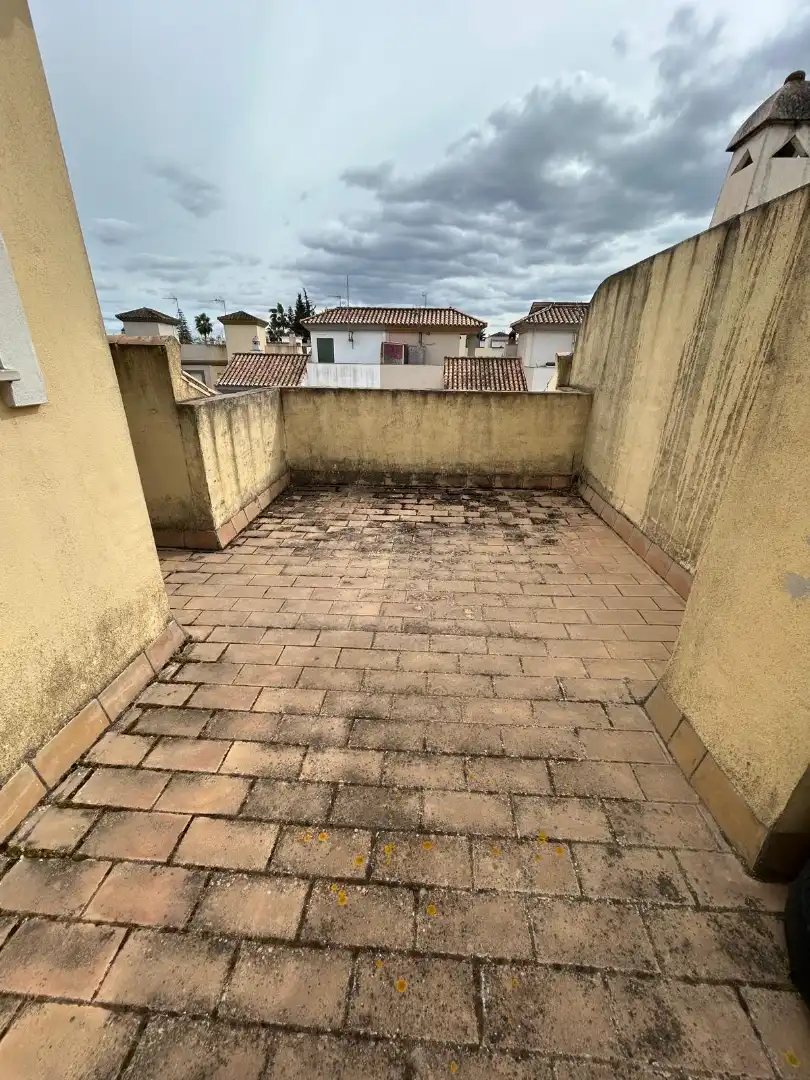 Terrassa de Casa o xalet en venda en Villanueva del Ariscal amb Aire condicionat, Jardí privat i Balcó