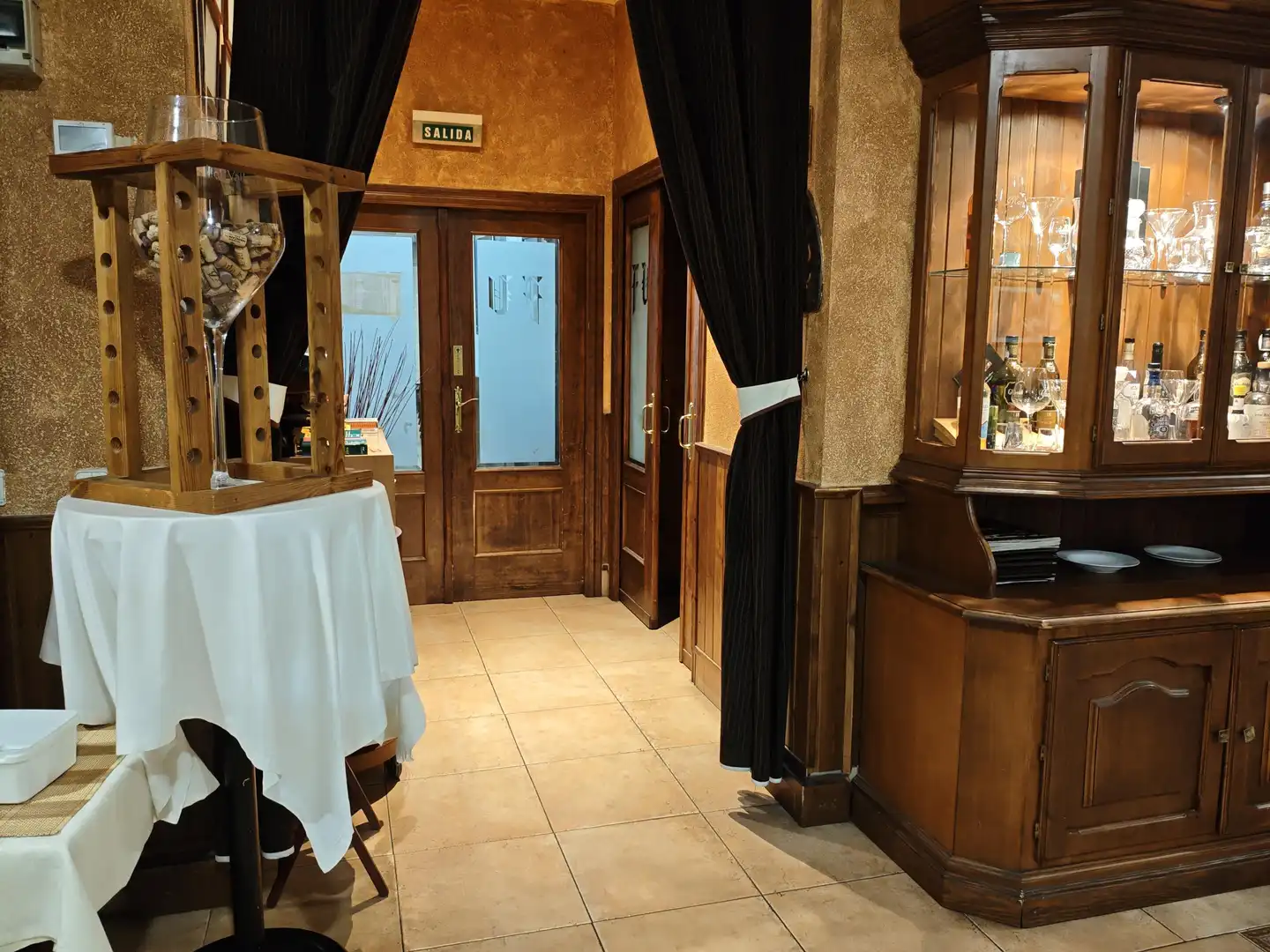 Business premises for sale in 45 Calle Vicente Aleixandre, imagen 8