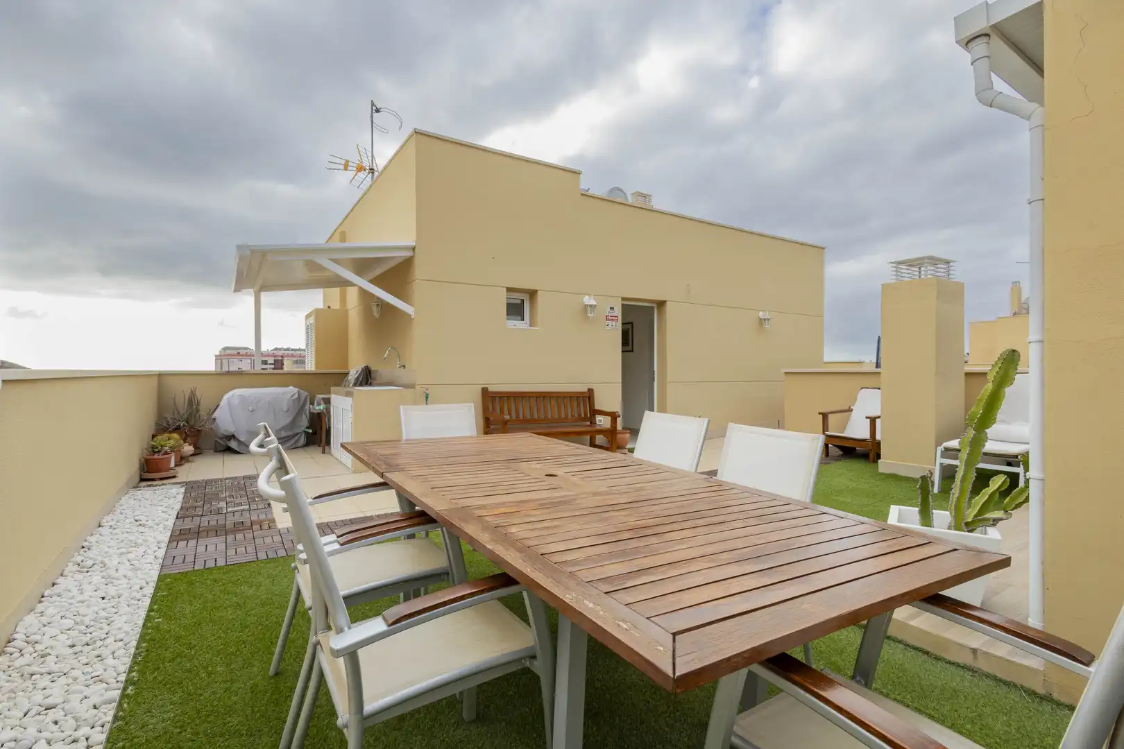 Terraza de Ático en venta en  Santa Cruz de Tenerife Capital con Aire acondicionado, Jardín privado y Terraza