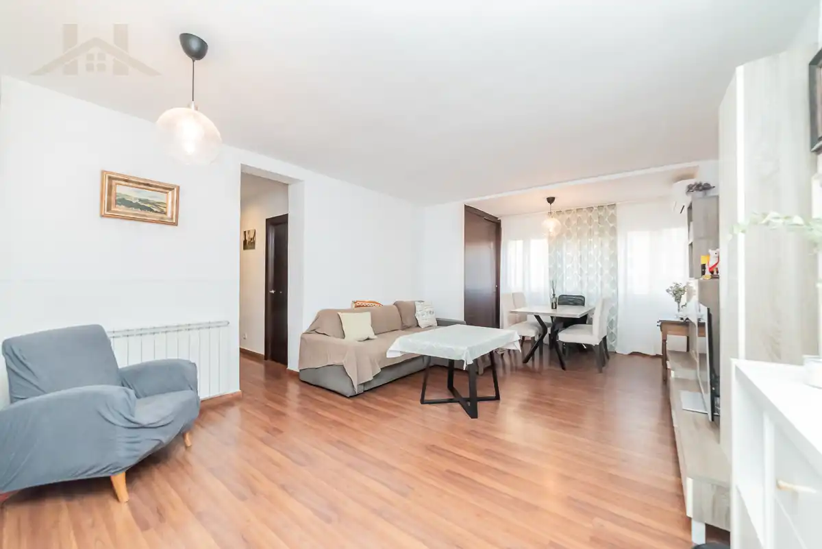 Wohnzimmer von Wohnung zum Verkauf in Fuenlabrada mit Klimaanlage, Heizung und Möbliert