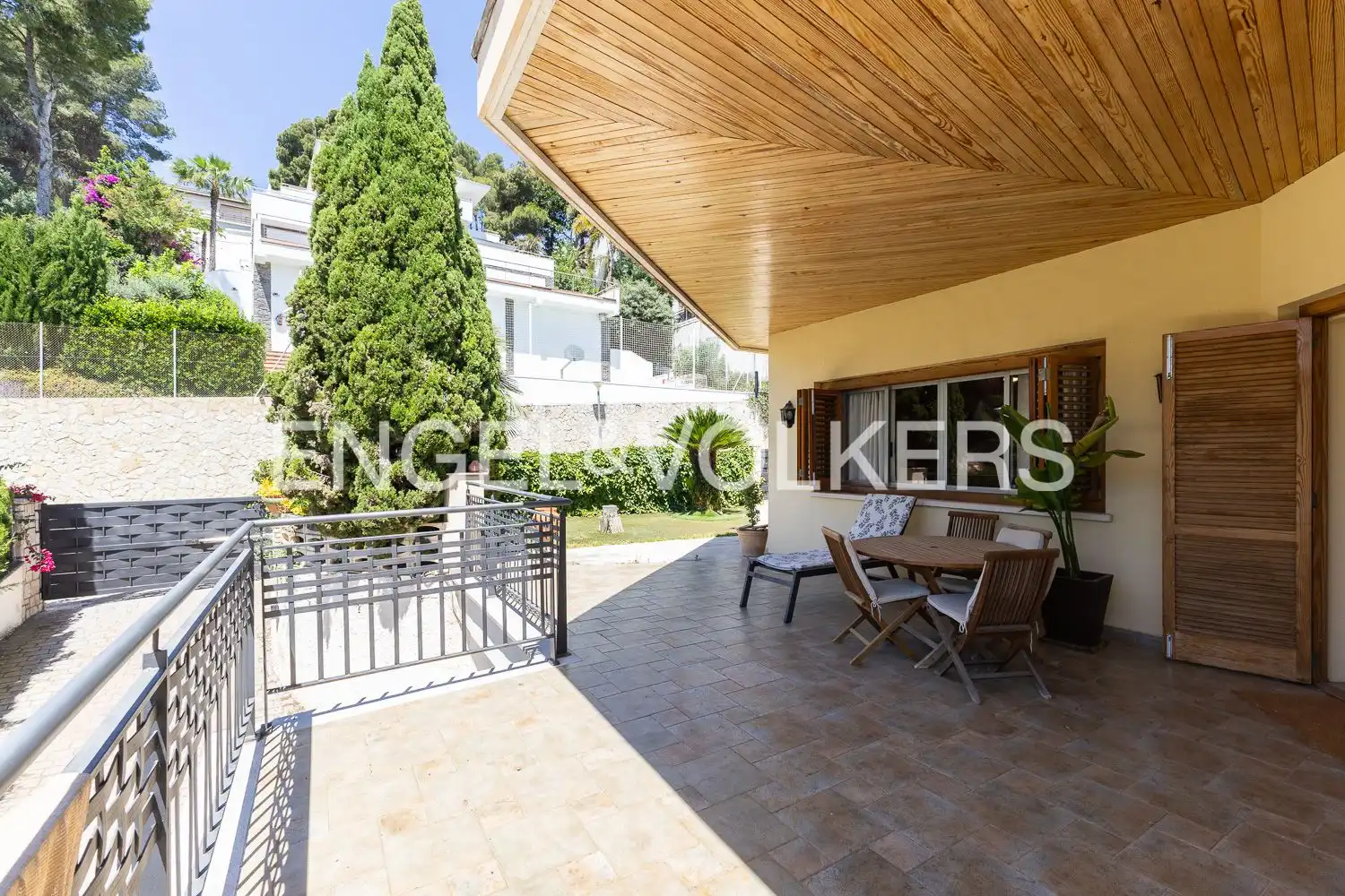 Terrace of Houses for sale in Chiva  with Air Conditioner, Heating and Private garden