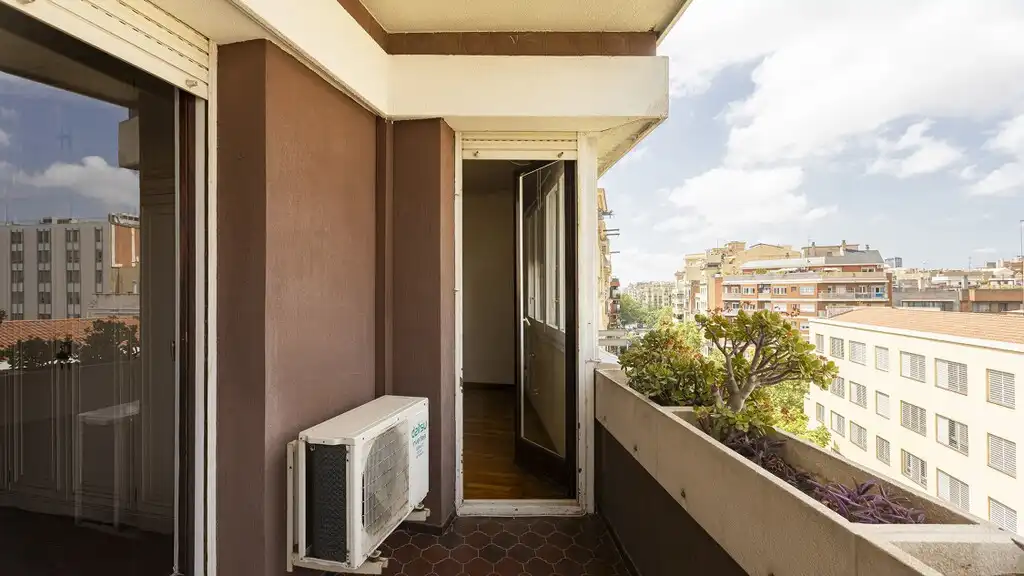Terrasse von Wohnungen zum Verkauf in Barcelona mit Klimaanlage, Heizung und Parkett