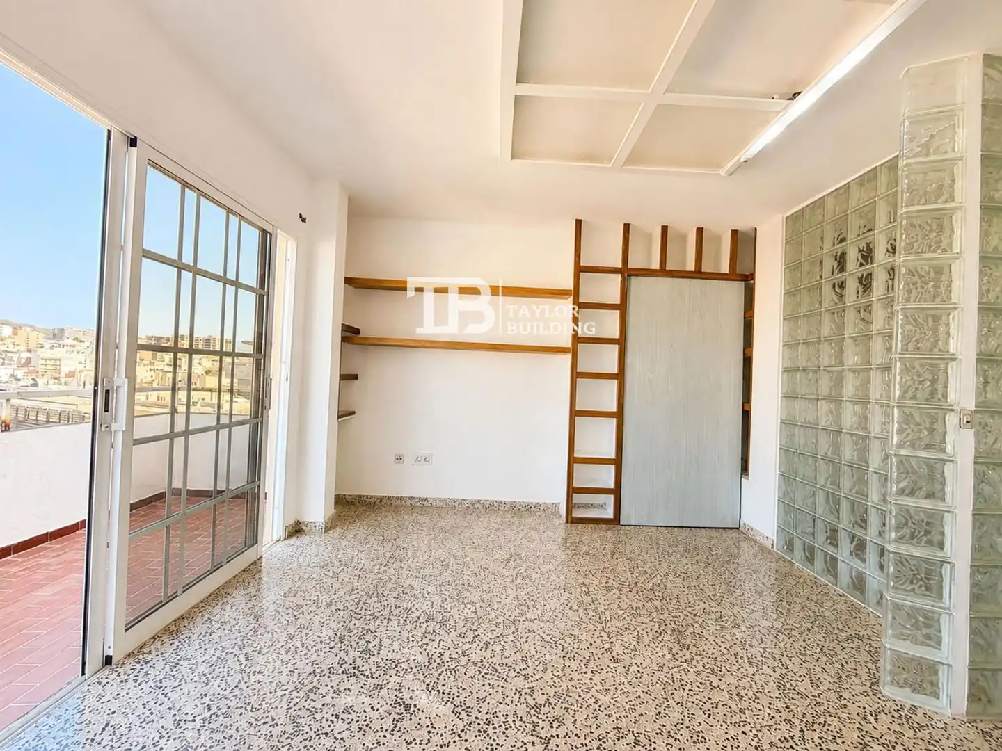 Terraza de Piso en venta en  Palma de Mallorca con Terraza y Balcón