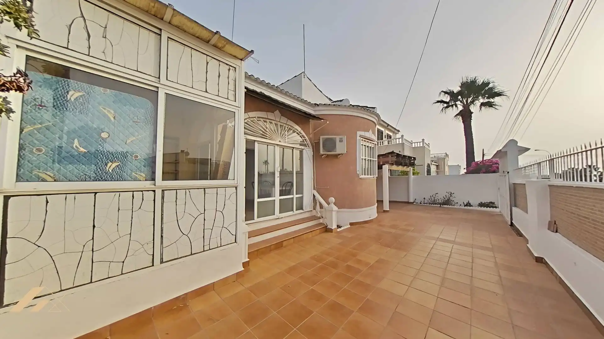 Vista exterior de Casa o chalet en venta en Torrevieja con Aire acondicionado, Terraza y Trastero