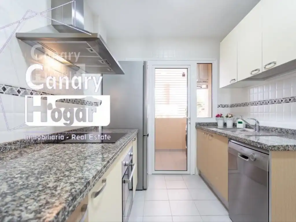 Cocina de Apartamento en venta en San Miguel de Abona con Aire acondicionado, Calefacción y Jardín privado