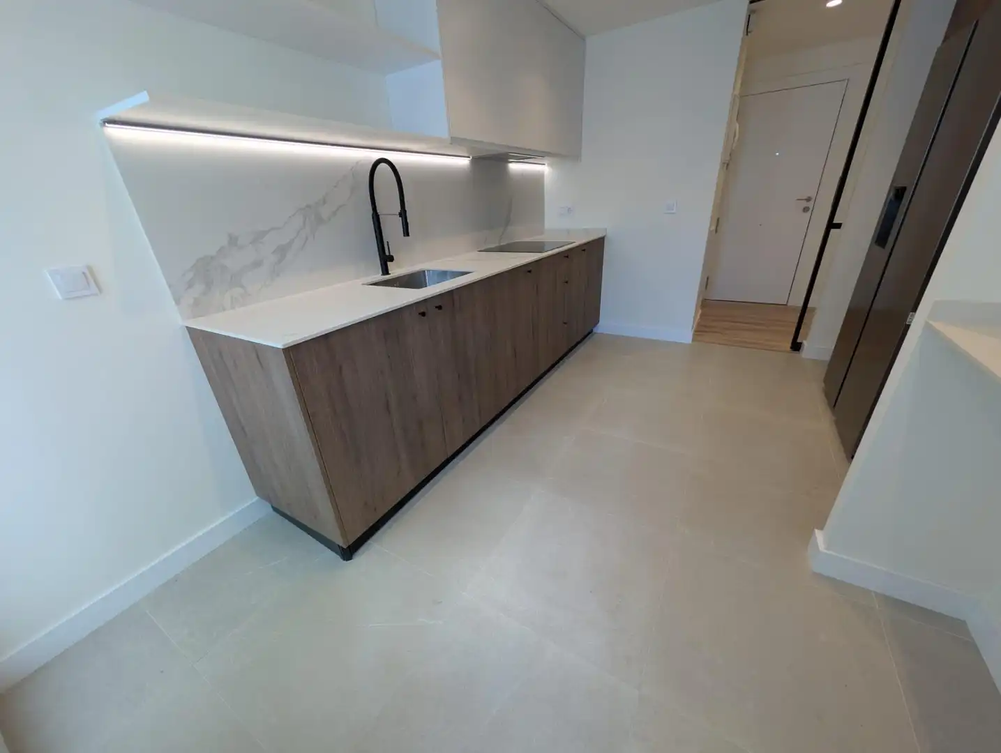 Kitchen of Flat for rent in Sevilla  with Air Conditioner, Heating and Balcony