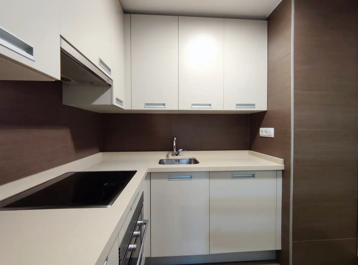 Küche von Wohnung zur Miete in Oviedo  mit Heizung, Abstellraum und Möbliert