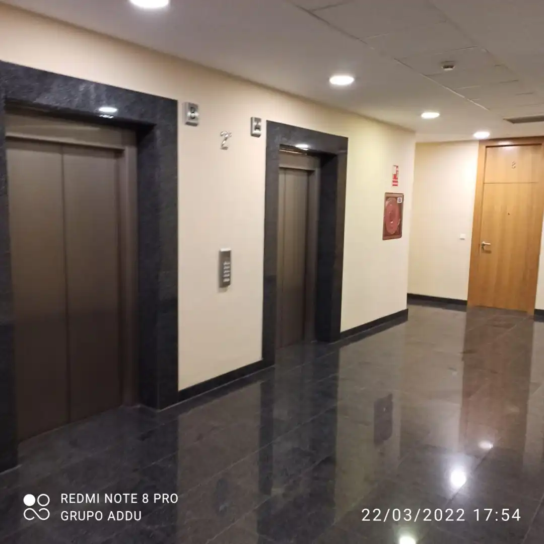 Oficina de lloguer en Sevilla amb Aire condicionat