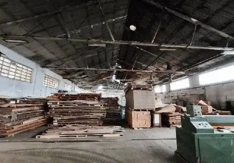 Nau industrial en venda en Hacinas