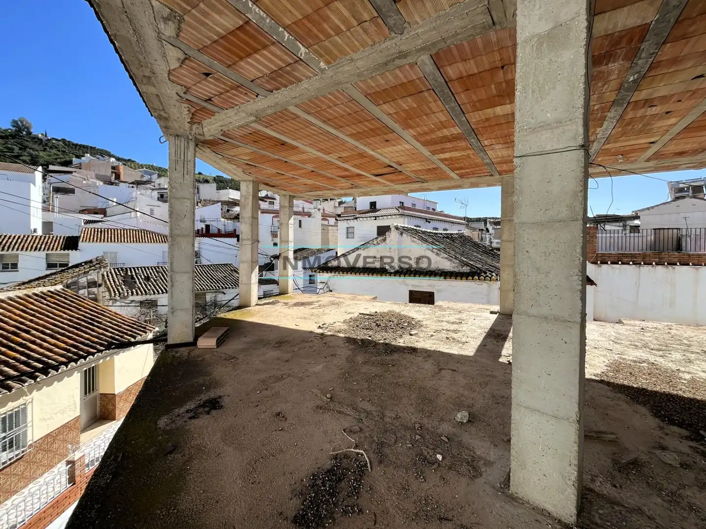 Vista exterior de Edifici en venda en Benamargosa